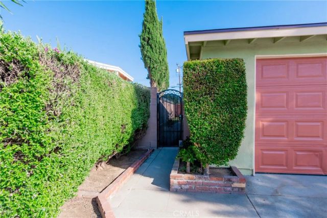 1940 E Walnut Creek Pkwy, West Covina, CA 91791