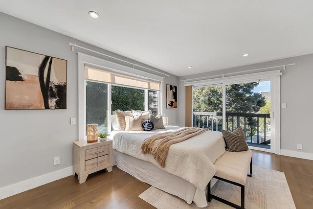 33 Park Road 5, Burlingame, CA 94010