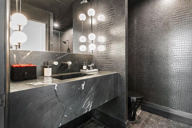 801 S Olive Avenue 427, West Palm Beach, FL 33401