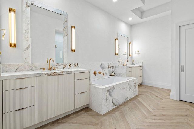 801 S Olive Avenue 427, West Palm Beach, FL 33401