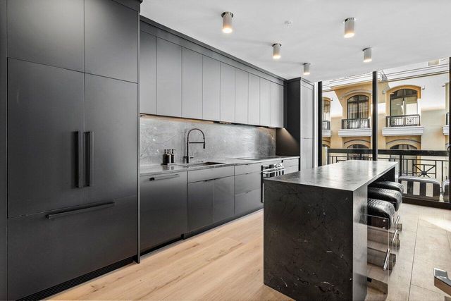 801 S Olive Avenue 427, West Palm Beach, FL 33401