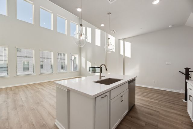 8345 Huron Peak Drive, Frisco, TX 75034