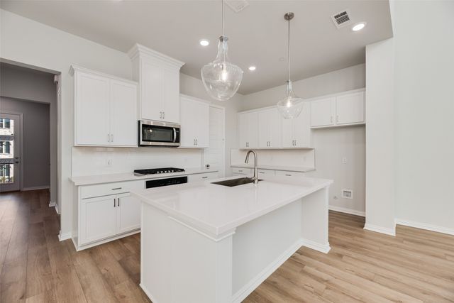 8345 Huron Peak Drive, Frisco, TX 75034