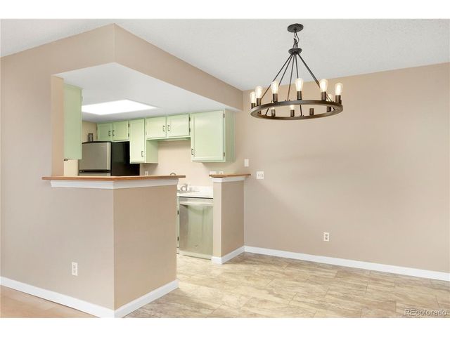 931 S Zeno Way 106, Aurora, CO 80017