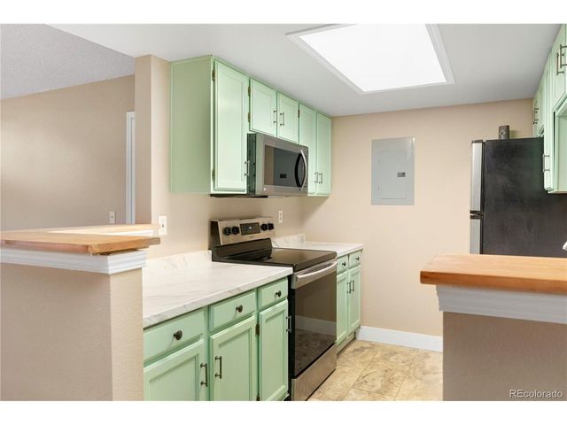 931 S Zeno Way 106, Aurora, CO 80017