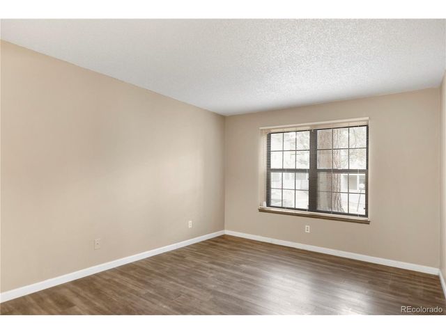 931 S Zeno Way 106, Aurora, CO 80017