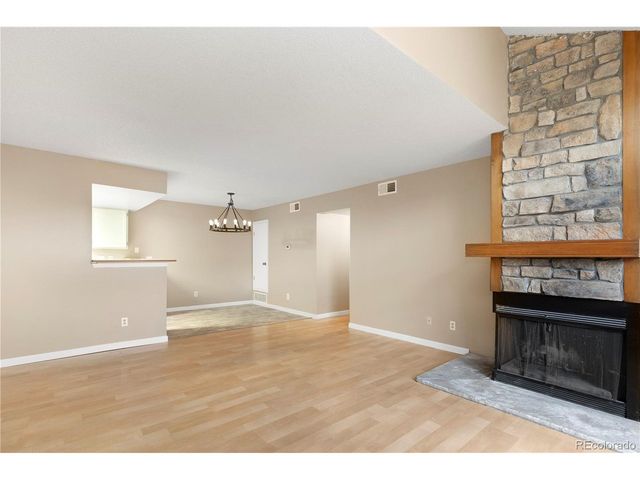 931 S Zeno Way 106, Aurora, CO 80017