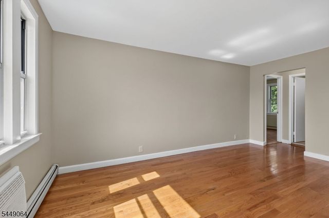 939 E Front St 104, Plainfield City, NJ 07062
