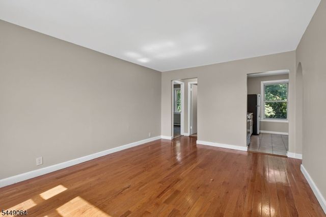 939 E Front St 104, Plainfield City, NJ 07062
