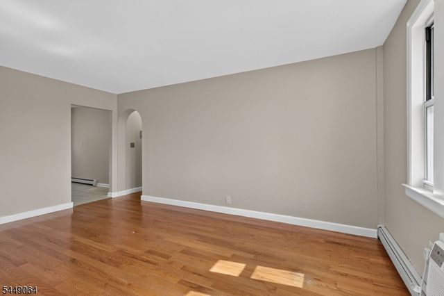 939 E Front St 104, Plainfield City, NJ 07062