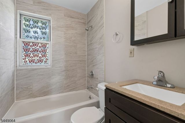 939 E Front St 104, Plainfield City, NJ 07062