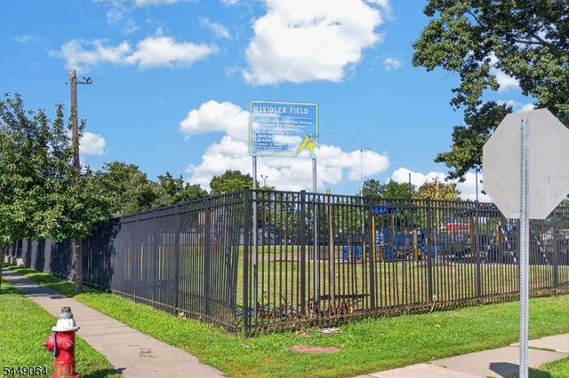 939 E Front St 104, Plainfield City, NJ 07062