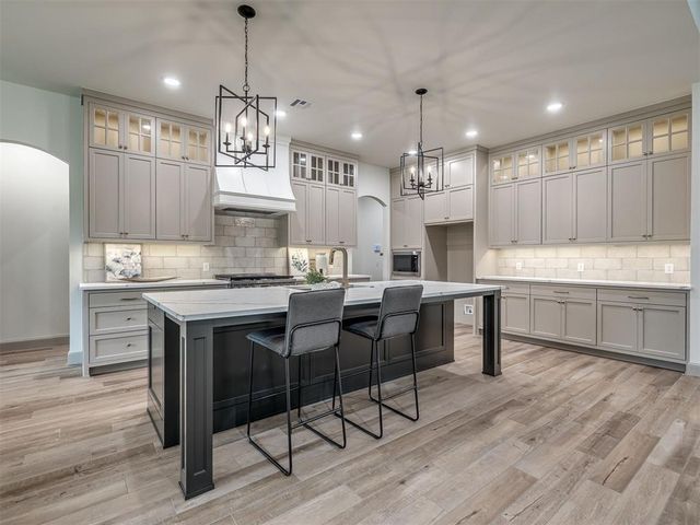13025 Stagecoach Trail, Arcadia, OK 73007