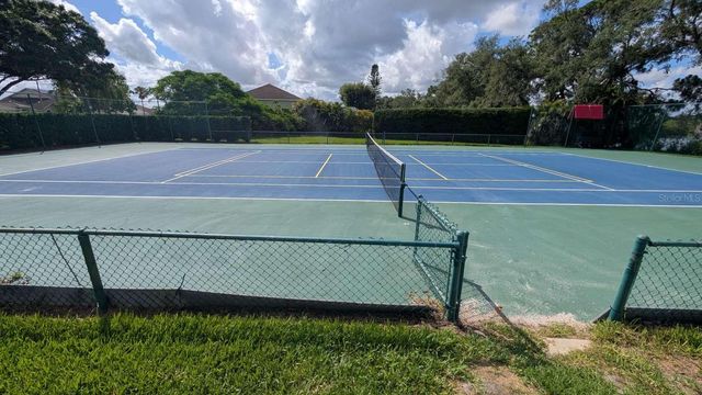4826 11TH AVENUE CIRCLE E, Bradenton, FL 34208