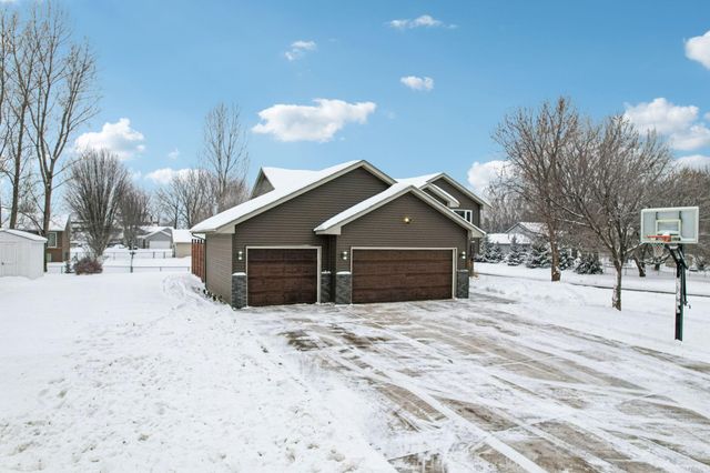 29614 Nathan Avenue, Lindstrom, MN 55045