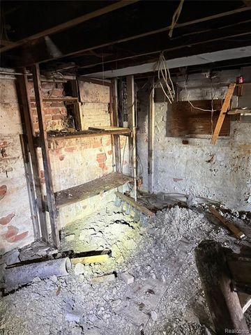 12841 Appoline Street, Detroit, MI 48227