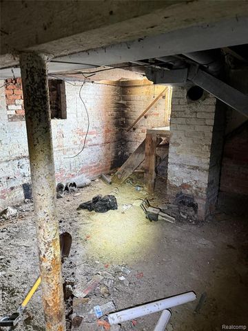 12841 Appoline Street, Detroit, MI 48227