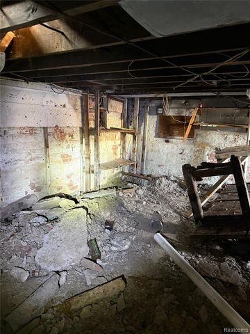 12841 Appoline Street, Detroit, MI 48227