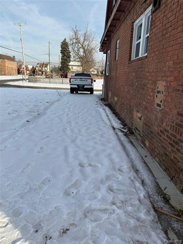12841 Appoline Street, Detroit, MI 48227