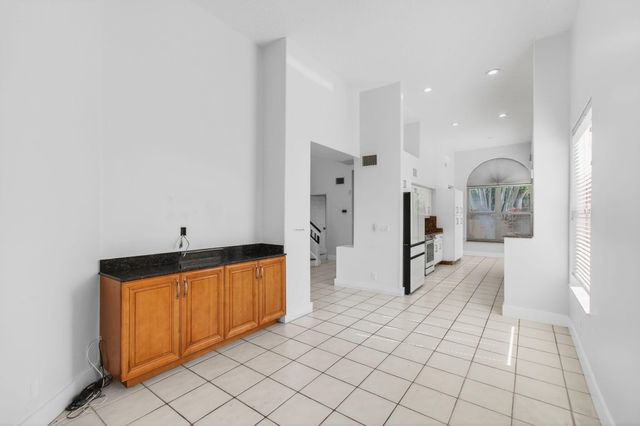 7848 Travelers Tree Drive, Boca Raton, FL 33433