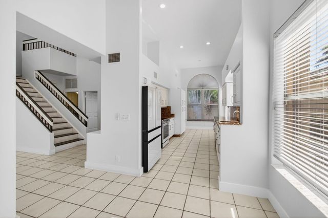 7848 Travelers Tree Drive, Boca Raton, FL 33433