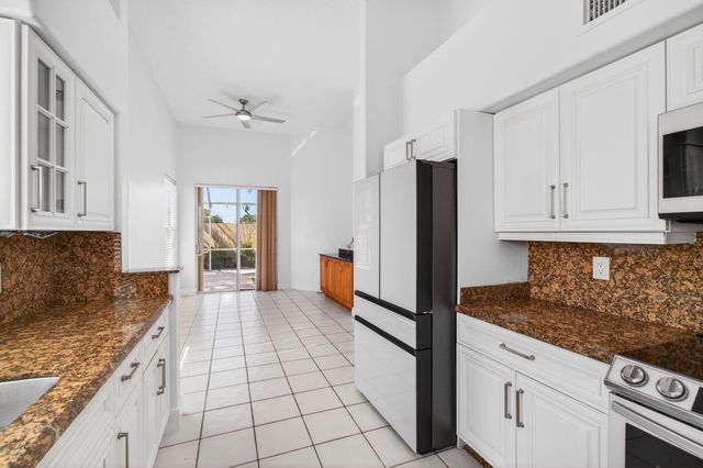 7848 Travelers Tree Drive, Boca Raton, FL 33433