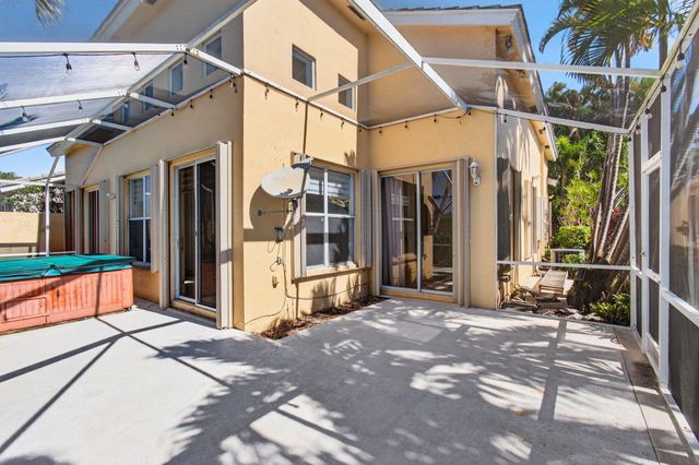 7848 Travelers Tree Drive, Boca Raton, FL 33433