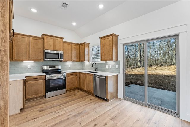 35 Wishaw Drive, Bella Vista, AR 72715