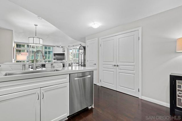 555 Front 1501, San Diego, CA 92101