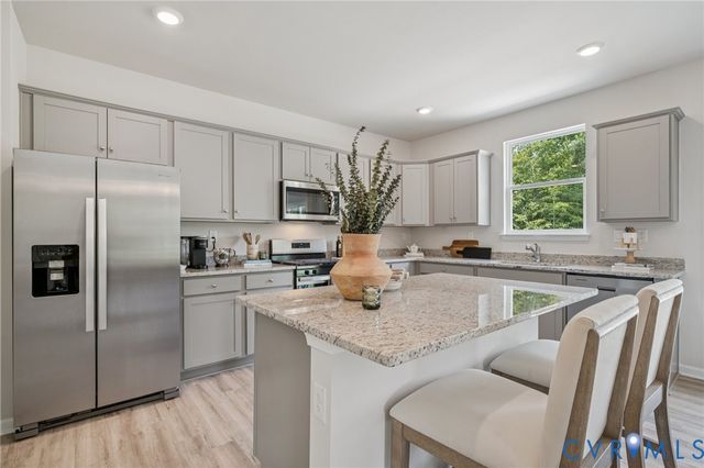 6270 Sterling Way, Ruther Glen, VA 22546
