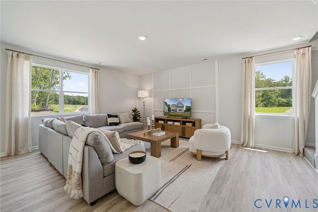 6270 Sterling Way, Ruther Glen, VA 22546