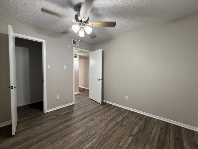 629 Central Avenue 112, Newark, TX 76071