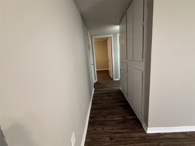 629 Central Avenue 112, Newark, TX 76071