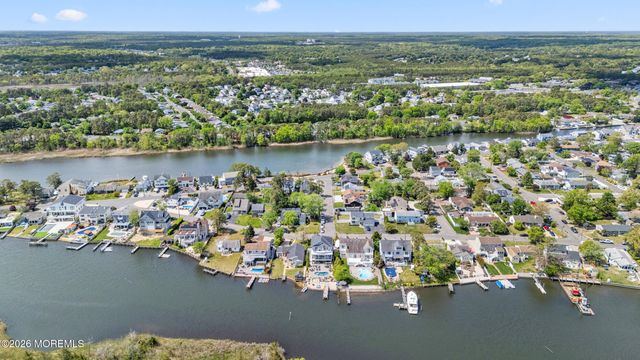 44 Kettle Creek Drive, Brick, NJ 08723