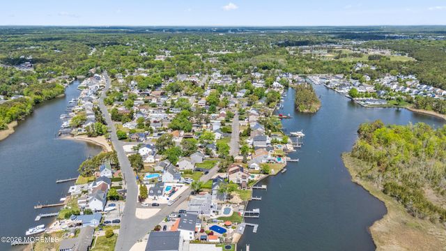 44 Kettle Creek Drive, Brick, NJ 08723
