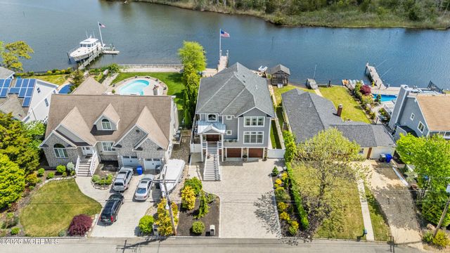 44 Kettle Creek Drive, Brick, NJ 08723
