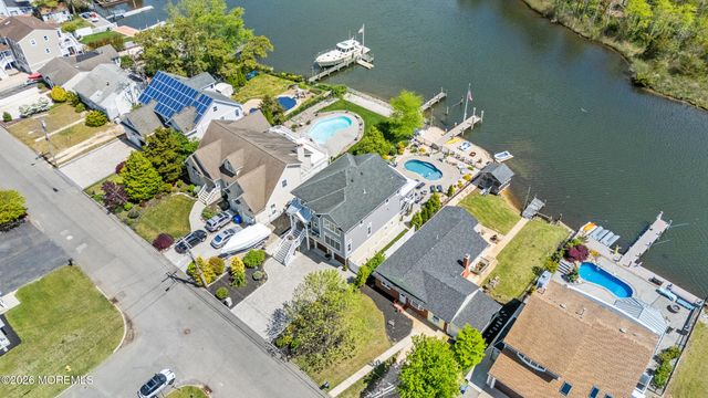 44 Kettle Creek Drive, Brick, NJ 08723