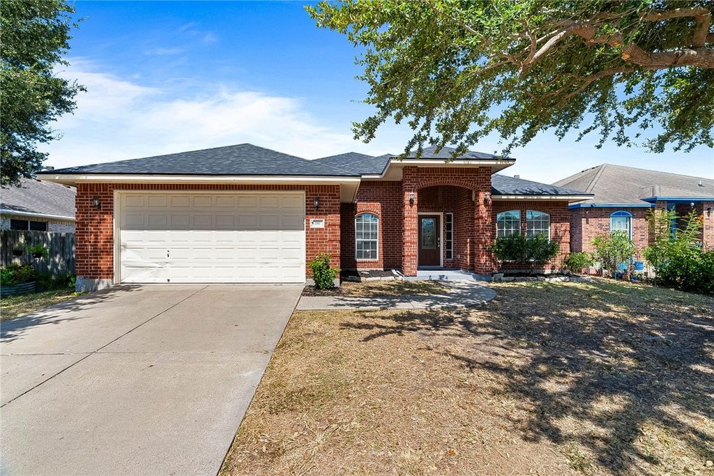 2517 Scabbard Dr, Corpus Christi, TX 78414 — exterior