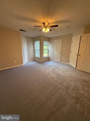 4003 FOUNTAIN BRIDGE CT, Fredericksburg, VA 22408