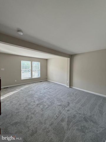 4003 FOUNTAIN BRIDGE CT, Fredericksburg, VA 22408