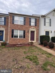 4003 FOUNTAIN BRIDGE CT, Fredericksburg, VA 22408