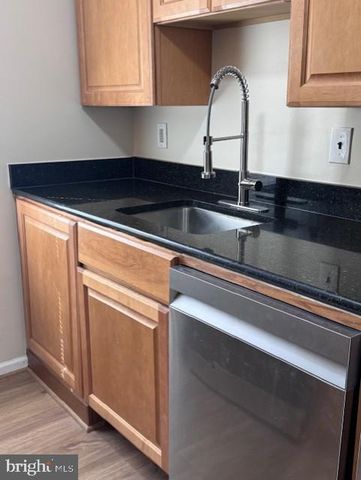 3923 PENNSYLVANIA AVE SE #201, Washington, DC 20020