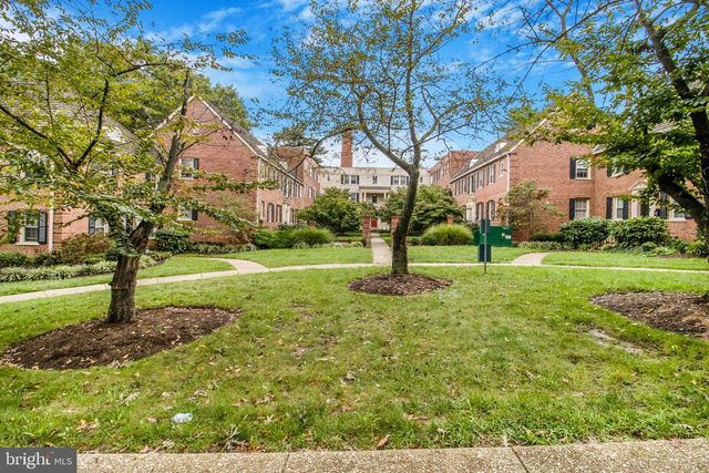 3923 PENNSYLVANIA AVE SE #201, Washington, DC 20020