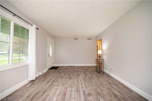 4829 New Road, Austintown, OH 44515