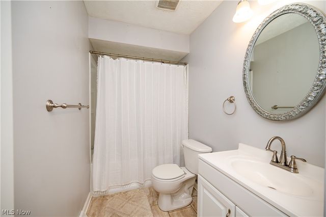 4829 New Road, Austintown, OH 44515