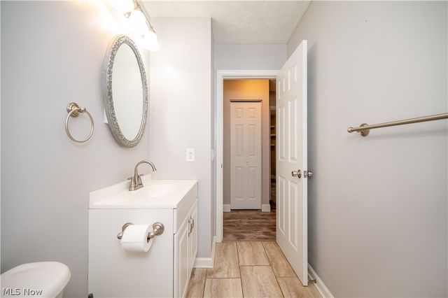 4829 New Road, Austintown, OH 44515