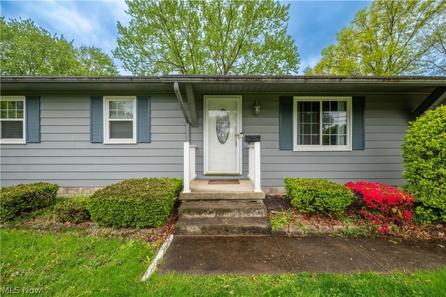 4829 New Road, Austintown, OH 44515