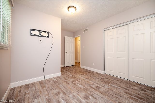 4829 New Road, Austintown, OH 44515