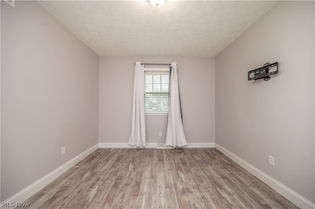 4829 New Road, Austintown, OH 44515