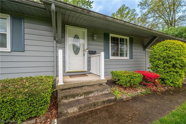 4829 New Road, Austintown, OH 44515